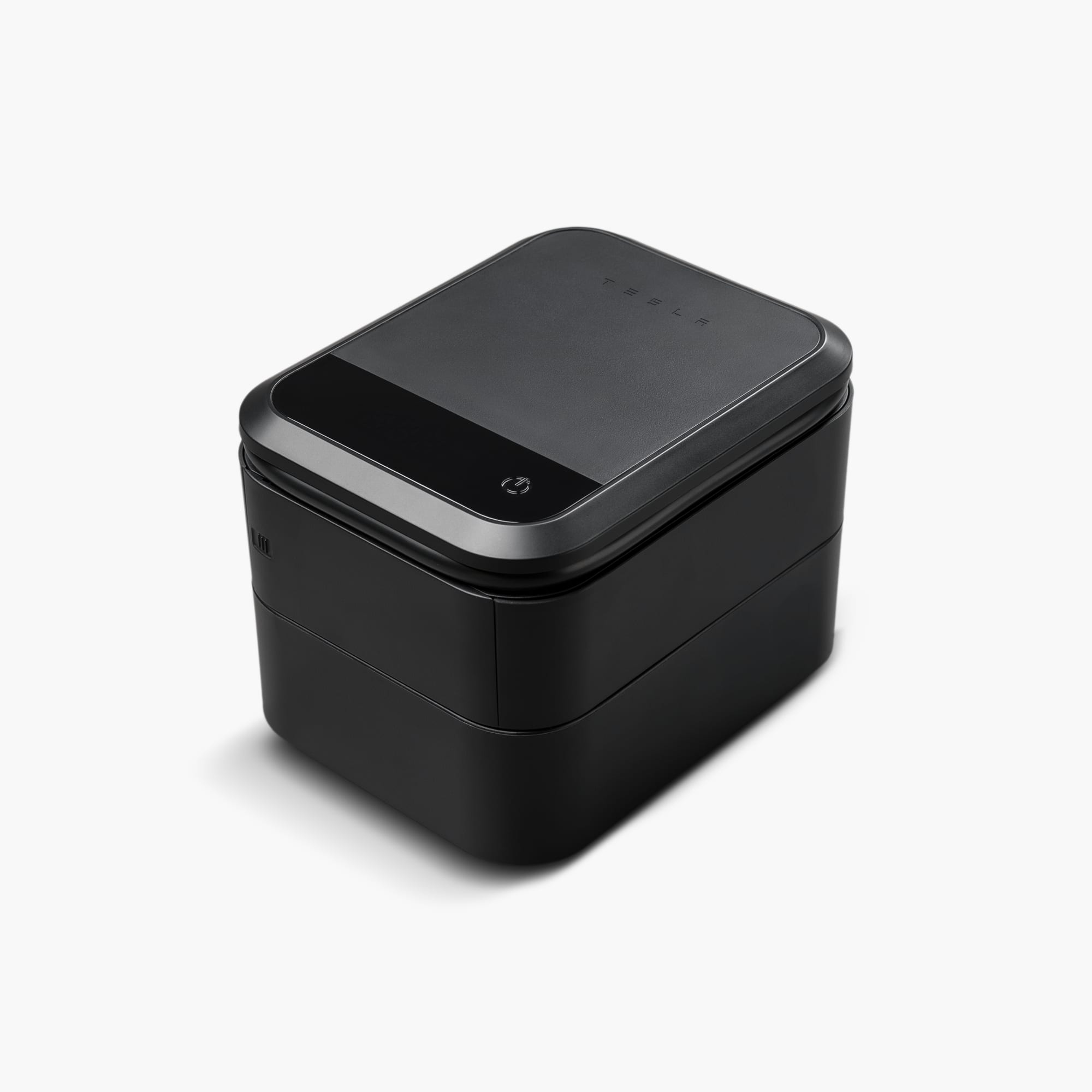 Accessoire Tesla présenté sur fond clair